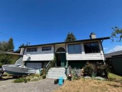 5762 Spindrift Street, Sechelt, BC