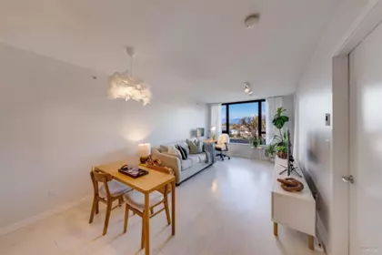 402 7138 Collier Street, Burnaby, BC, Burnaby — Apartment/Condo for sale