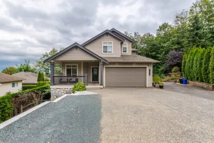 46790 Woodspring Place, Sardis, BC, Sardis — Single Family Residence for sale