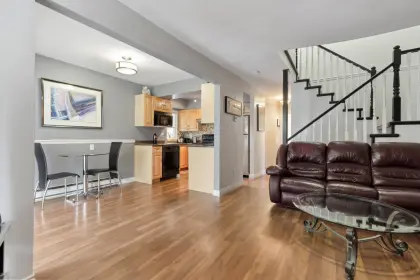 8051 139a Street, Surrey, BC, Surrey — Single Family Residence for sale