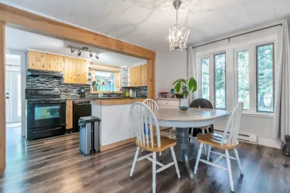 12022 Hodgkin Road, Mission, BC, Mission — Single Family Residence for sale