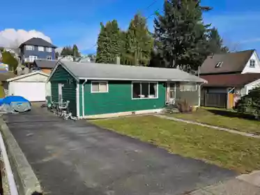 32967 2 Avenue, Mission, BC, Mission — Single Family Residence for sale