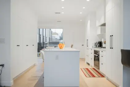 4108 Manitoba Street, Vancouver, BC, Vancouver — Townhouse for sale