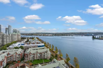 1901 1250 Quayside Drive, New Westminster, BC, New westminster — Apartment/Condo for sale