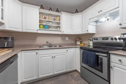 8 9913 Quarry Road, Chilliwack, BC, Chilliwack — Townhouse for sale