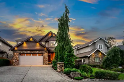 9385 207 Street, Langley, BC, Langley — Single Family Residence for sale