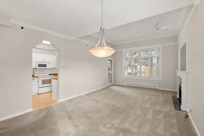 301 1153 54a Street, Delta, BC, Delta — Apartment/Condo for sale