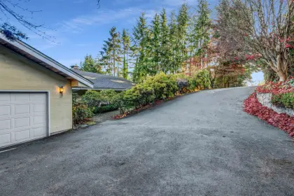 630 St. Andrews Road, West Vancouver, BC, West vancouver — Single Family Residence for sale