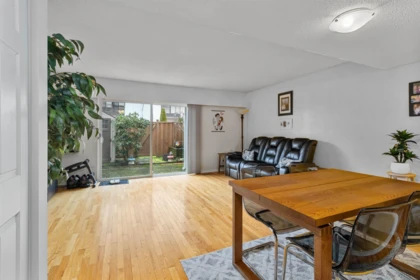 526 9651 Glendower Drive, Richmond, BC, Richmond — Townhouse for sale