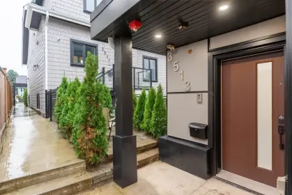 3513 Triumph Street, Vancouver, BC, Vancouver — Single Family Residence for sale