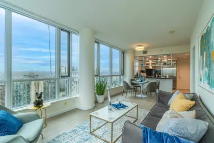 3102 833 Seymour Street, Vancouver, BC, Vancouver — Apartment/Condo for sale