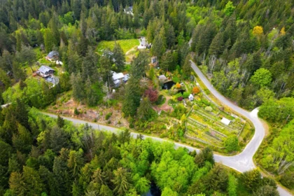 620 Laura Road, Bowen Island, BC, Bowen Island — Single Family Residence for sale