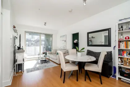 316 7418 Byrnepark Walk, Burnaby, BC, Burnaby — Apartment/Condo for sale