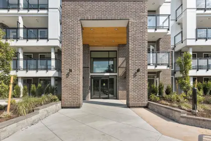 102 6045 Chilliwack River Road, Chilliwack, BC, Chilliwack — Apartment/Condo for sale