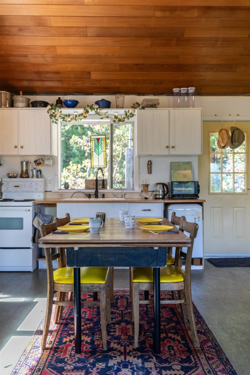 Bedroom 3 Photo of 586 Treasure Trove Road, Keats Island, BC