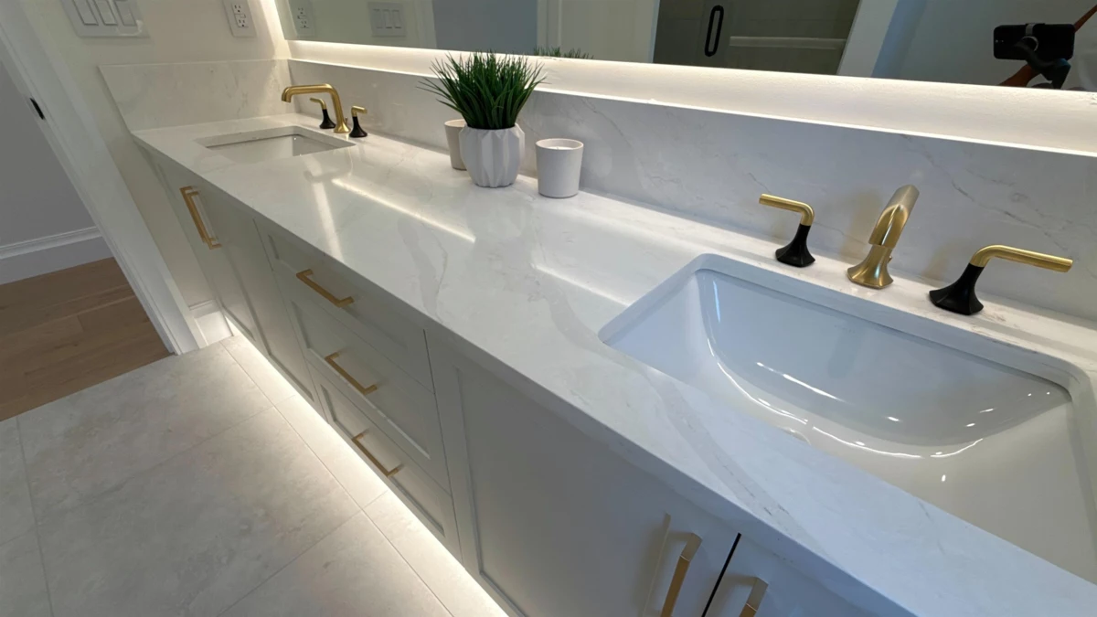 Entry Foyer Photo of 8888 Hadden Street, Langley, BC