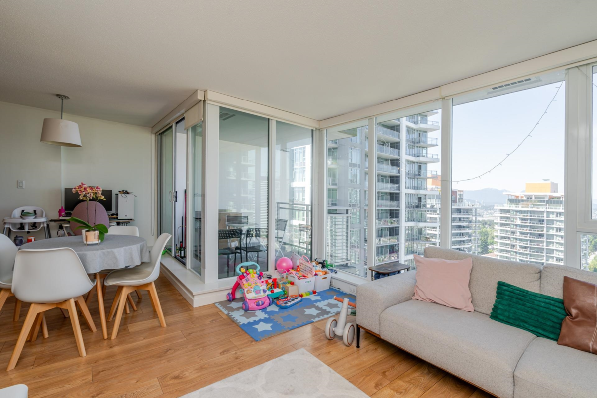 Bedroom 4 Photo of 3103 13325 102a Avenue, Surrey, BC