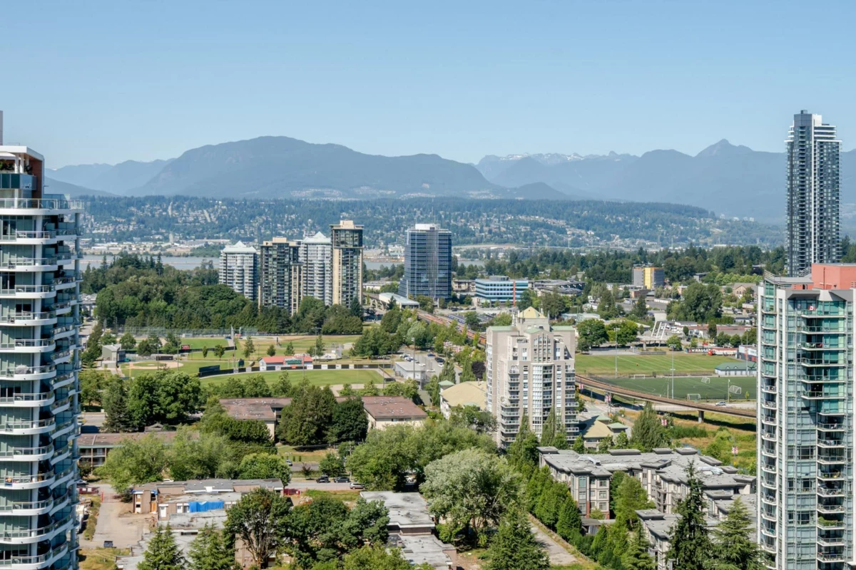Garage Interior Photo of 3103 13325 102a Avenue, Surrey, BC