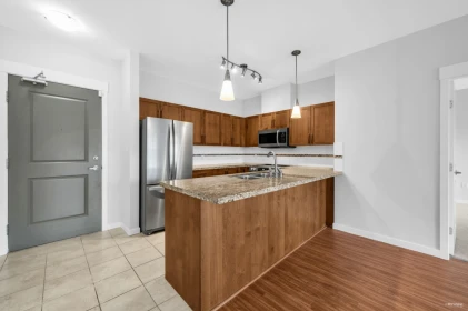 315 12350 Harris Road, Pitt Meadows, BC, Pitt Meadows — Apartment/Condo for sale
