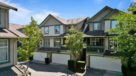 52 6050 166 Street, Surrey, BC, Surrey — Townhouse for sale