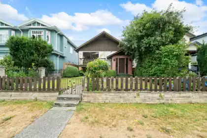4544 Albert Street, Burnaby, BC, Burnaby — Single Family Residence for sale
