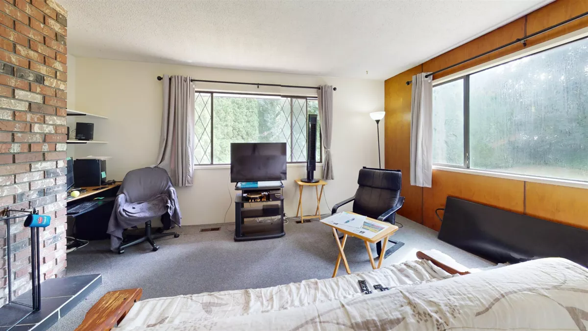 Living Room Photo of 2751 153a Street, Surrey, BC