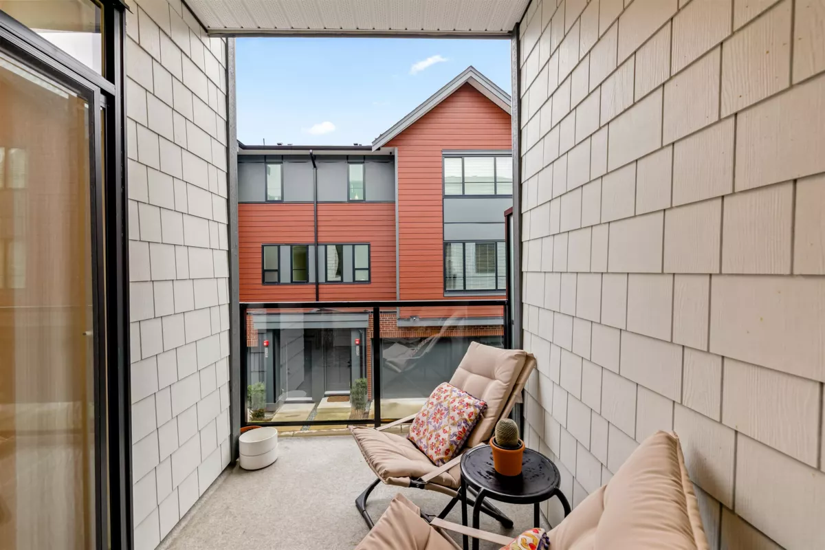 Garage Interior Photo of 18 19897 75a Avenue, Langley, BC