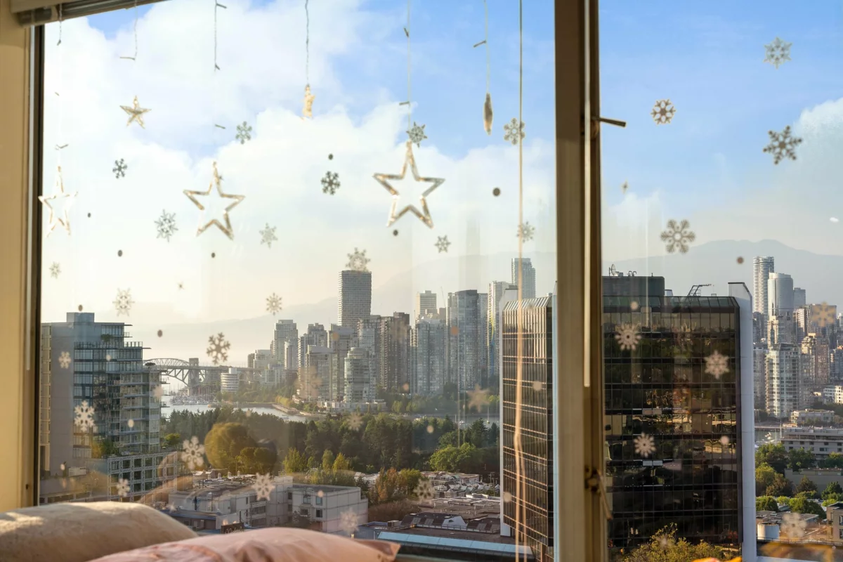 Backyard Photo of 1301 2628 Ash Street, Vancouver, BC