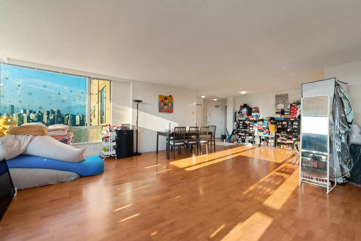 Pantry Photo of 1301 2628 Ash Street, Vancouver, BC