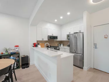 320 2280 Wesbrook Mall, Vancouver, BC, Vancouver — Apartment/Condo for sale
