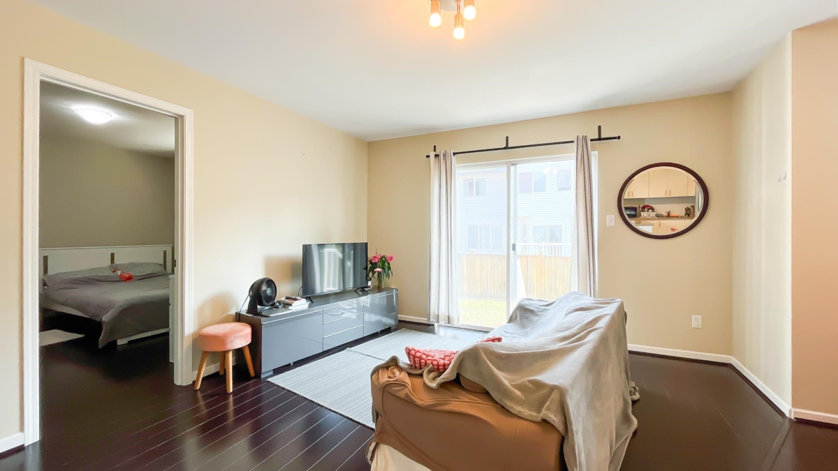 Powder Room Photo of 5240 Oliver Drive, Richmond, BC