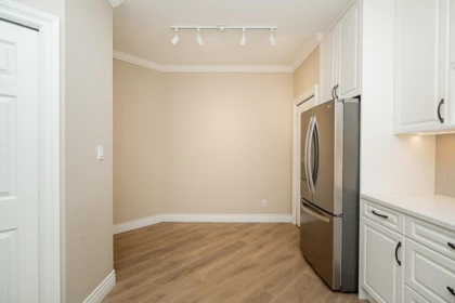 218 3098 Guildford Way, Coquitlam, BC, Coquitlam — Apartment/Condo for sale