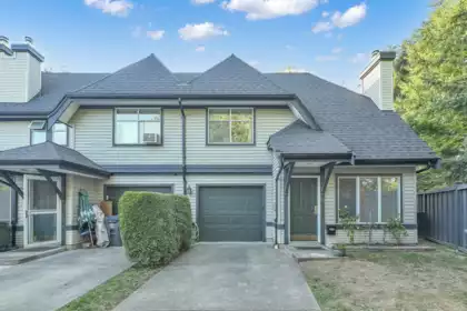 40 18883 65 Avenue, Surrey, BC, Surrey — Townhouse for sale