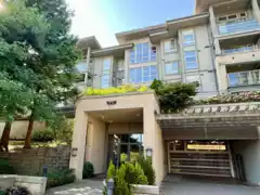 311 9329 University Crescent, Burnaby, BC