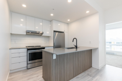 606 32828 Landeau Place, Abbotsford, BC
