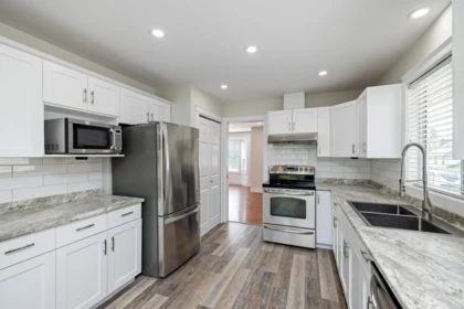 8475 Cade Barr Street, Mission, BC, Mission — Single Family Residence for sale