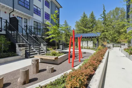 110 2045 Heritage Park Lane, North Vancouver, BC, North Vancouver — Townhouse for sale