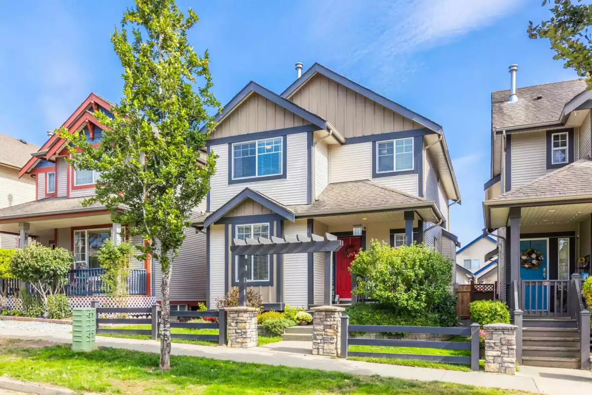 Exterior Front Photo of 6522 193a Street, Surrey, BC
