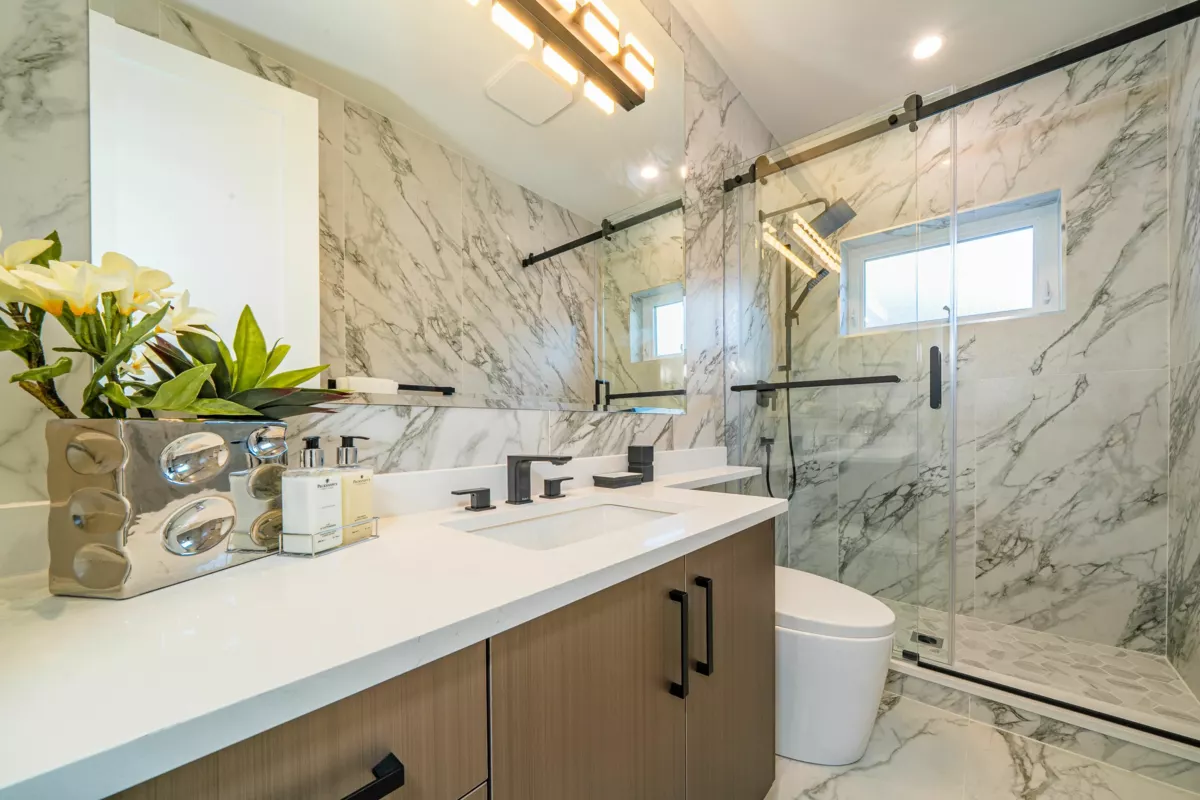 Backyard Photo of 8411 Elsmore Road, Richmond, BC