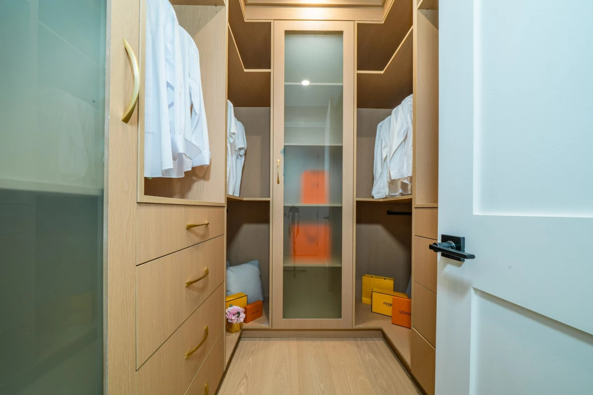 Outdoor Patio Photo of 8411 Elsmore Road, Richmond, BC