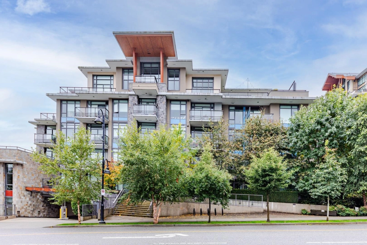 Living Room Photo of 205 1295 Conifer Street, North Vancouver, BC