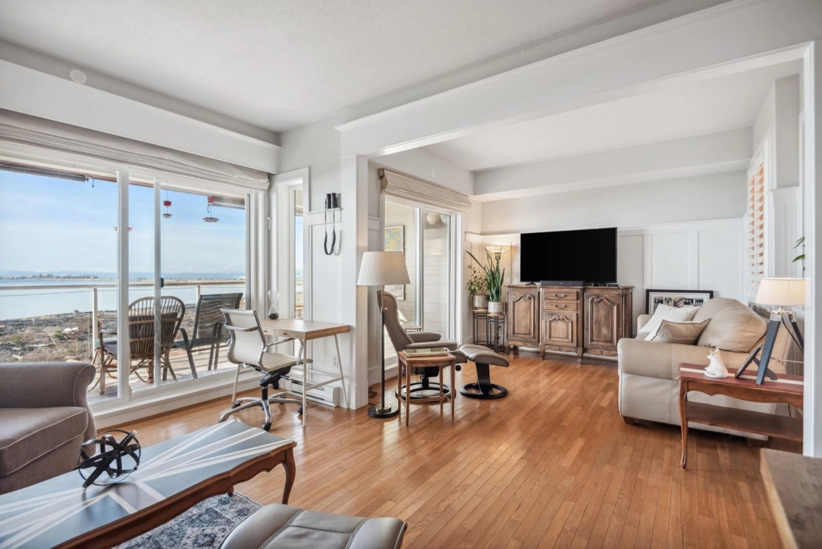 Pantry Photo of 210 1120 Tsatsu Shores Drive, Tsawwassen, BC