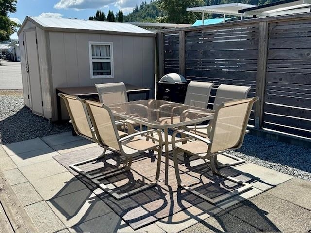 Family Room Photo of 17 9341 Shook Road, Mission, BC