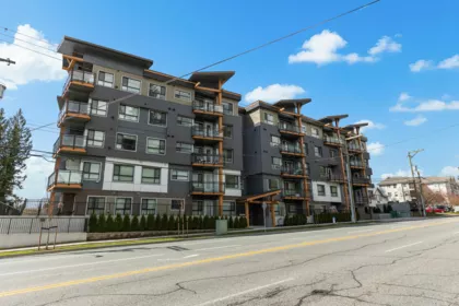 305 33568 George Ferguson Way, Abbotsford, BC, Abbotsford — Apartment/Condo for sale