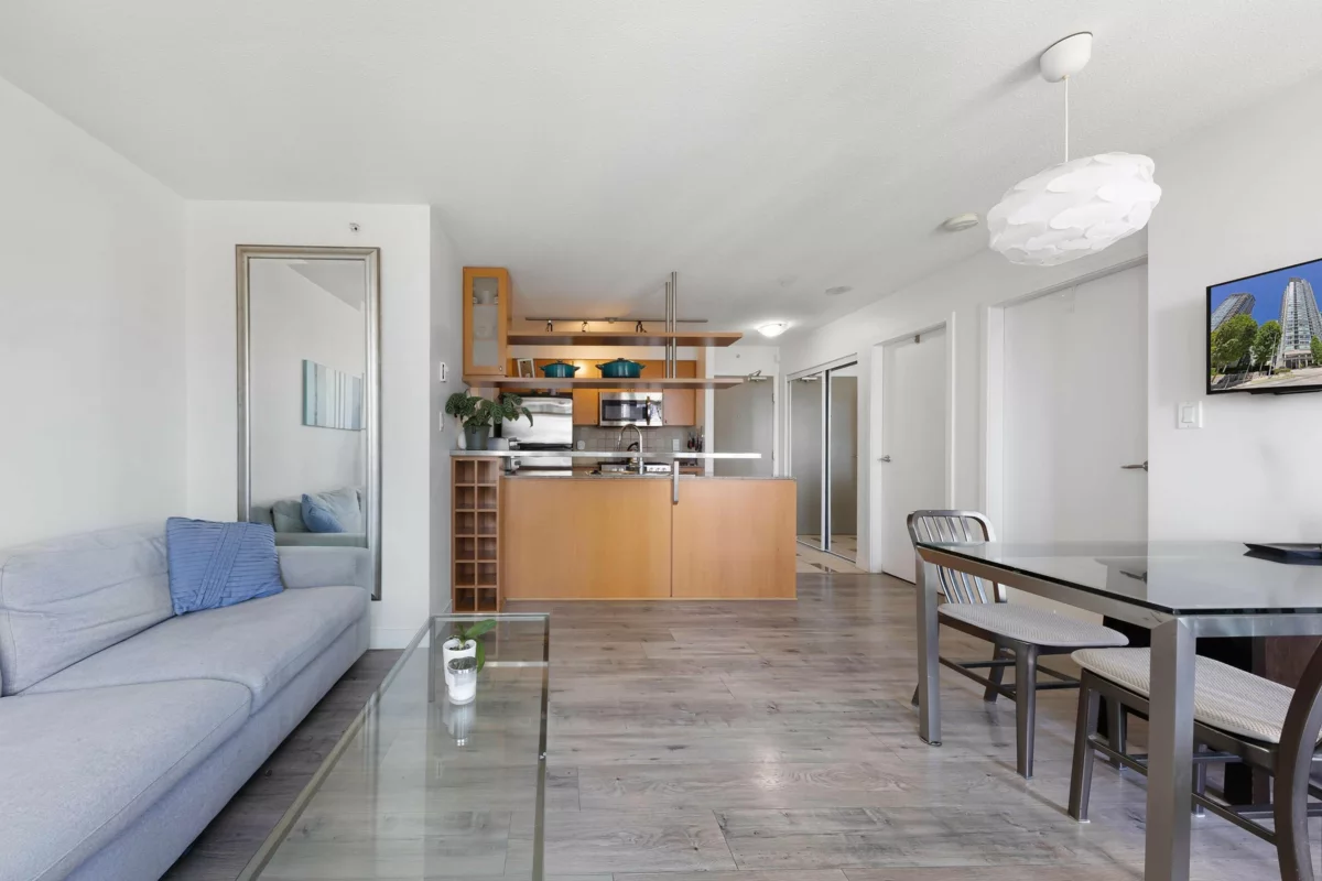 Dining Area Photo of 1607 1495 Richard Street, Vancouver, BC