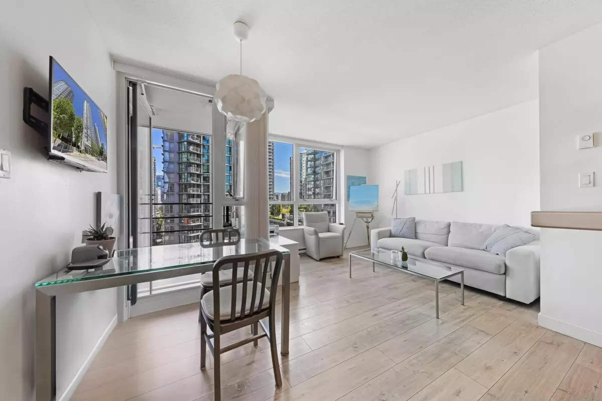 Living Room Photo of 1607 1495 Richard Street, Vancouver, BC