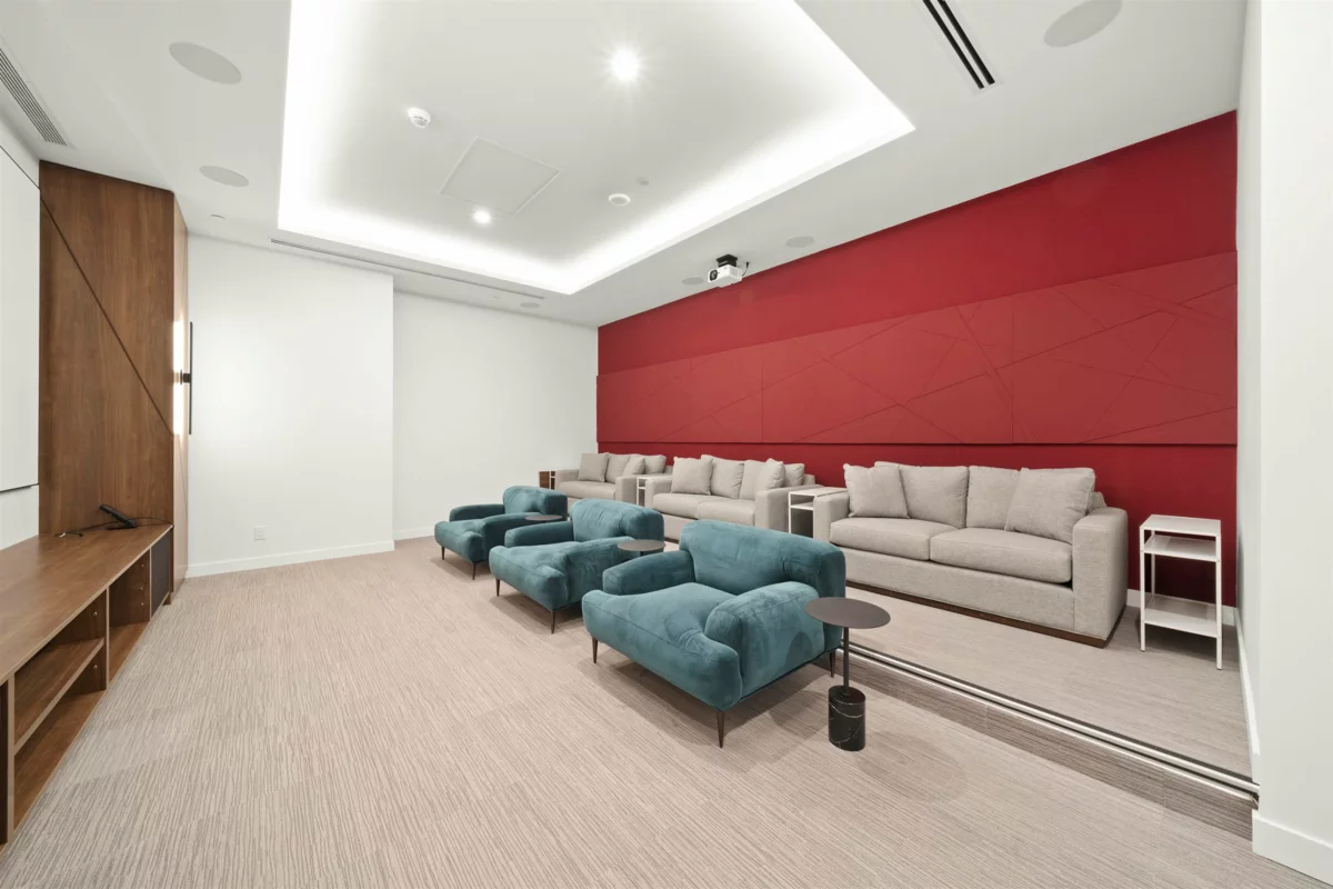 Entry Foyer Photo of 3503 13745 George Junction, Surrey, BC