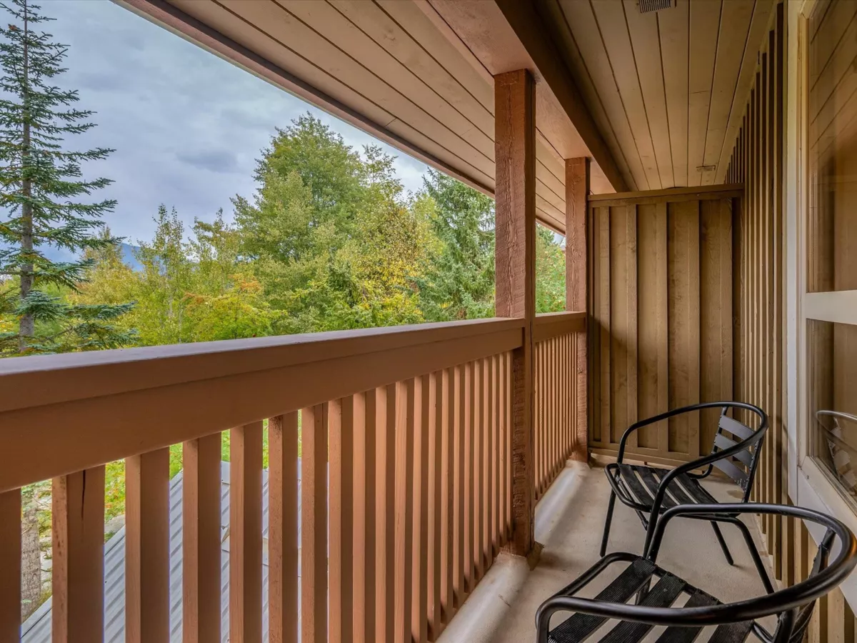 Guest Bathroom Photo of 16 4385 Northlands Boulevard, Whistler, BC