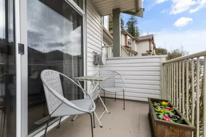 Mudroom Photo of 47 35287 Old Yale Road, Abbotsford, BC
