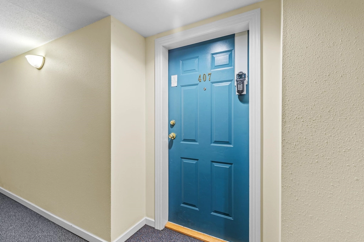Garage Interior Photo of 407 33708 King Road, Abbotsford, BC